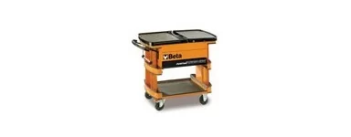 Attrezzatura per officina: banchi da lavoro, pannelli, carrelli porta attrezzi, scaffalature
